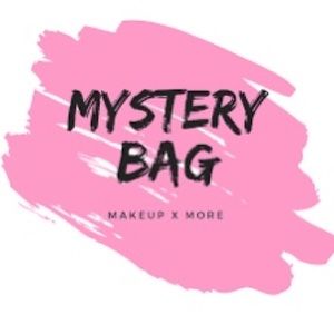 Make Up Bag W/10 Items, Makeup and Skincare 💋